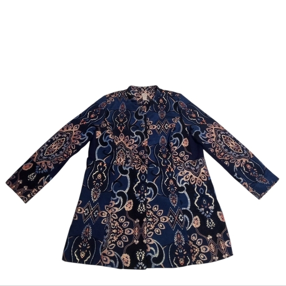 Chicos Jacquard Textured Topper Floral Lined Snap Closure Jacket Size 2(M) - Picture 1 of 7